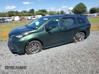✅ 2022 Toyota Sienna LE • VIN: 5TDKSKFC5NS041289 • Lot: 81027435. Wystawiony na Copart z przebiegiem 72 260 mil. Bezpłatny archiwum sprzedaży aukcyjnych z USA i szczegółowy raport historii pojazdu na DreamBid. Zdjęcie 1.