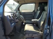 ✅ 2006 Honda Element LX • VIN: 5J6YH18326L006688 • Lot: 67412575. Wystawiony na Copart z przebiegiem 261 687 mil. Bezpłatny archiwum sprzedaży aukcyjnych z USA i szczegółowy raport historii pojazdu na DreamBid. Zdjęcie 7.