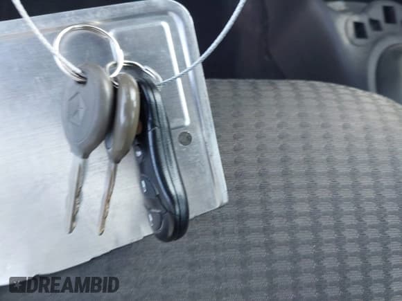 ✅ 2005 Chrysler PT Cruiser Touring • VIN: 3C3EY55E75T297640 • Lot: 42620816. Listed on IAAI with 127,708 mi. Free auction sales archive from the USA and detailed vehicle history report at DreamBid. Image 11.