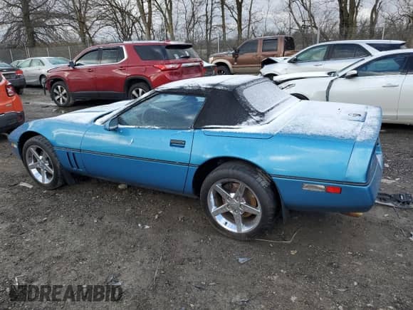 1989 Chevrolet Corvette with VIN 1G1YY3180K5125449, listed as a Copart auction lot 47791165 with 620,509 mi miles and Salvage title. Bid and sale history available at DreamBid. Image 2.