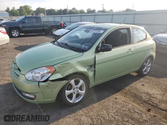 ✅ 2010 Hyundai Accent SE • VIN: KMHCN3AC2AU183996 • Лот: 62737505. Опубликован ранее на Copart с пробегом 137 536 миль. Бесплатный доступ к архиву аукционных продаж из США и подробный отчёт об истории автомобиля на DreamBid. Изображение 1.