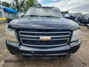 ✅ 2007 Chevrolet Tahoe LTZ • VIN: 1GNFC13077R387291 • Lot: 81477145. Listed on Copart with 242,452 mi. Free auction sales archive from the USA and detailed vehicle history report at DreamBid. Image 5.