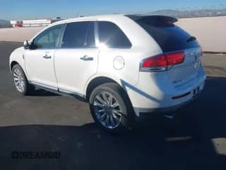 ✅ 2011 Lincoln MKX • VIN: 2LMDJ6JK2BBJ19039 • Лот: 43668467. Опубликован ранее на IAAI с пробегом 139 296 миль. Бесплатный доступ к архиву аукционных продаж из США и подробный отчёт об истории автомобиля на DreamBid. Изображение 3.