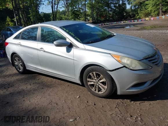 ✅ 2012 Hyundai Sonata GLS • VIN: 5NPEB4AC4CH484035 • Лот: 43219096. Опубликован ранее на IAAI с пробегом 189 936 миль. Бесплатный доступ к архиву аукционных продаж из США и подробный отчёт об истории автомобиля на DreamBid. Изображение 1.