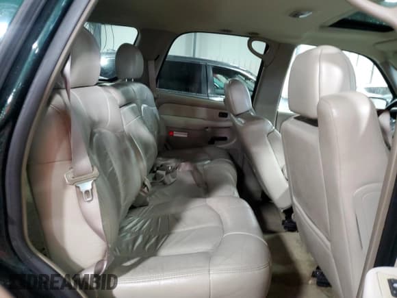 ✅ 2002 Chevrolet Tahoe LS • VIN: 1GNEK13Z02R299012 • Lot: 62668835. Listed on Copart with 168,405 mi. Free auction sales archive from the USA and detailed vehicle history report at DreamBid. Image 11.