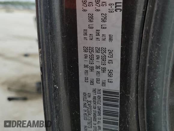 2018 Dodge Journey Crossroad with VIN 3C4PDCGG4JT379273, listed as a Copart auction lot 70452495 with 122,550 mi miles and Salvage title. Bid and sale history available at DreamBid. Image 14.