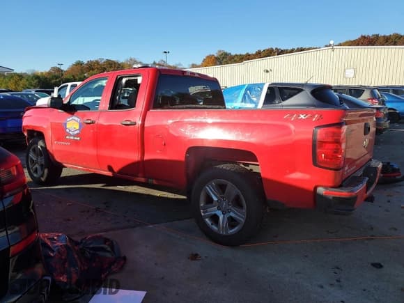 ✅ 2018 Chevrolet Silverado 1500 Custom • VIN: 1GCVKPEH3JZ116622 • Lot: 89700935. Wystawiony na Copart z przebiegiem Nie podano. Bezpłatny archiwum sprzedaży aukcyjnych z USA i szczegółowy raport historii pojazdu na DreamBid. Zdjęcie 2.