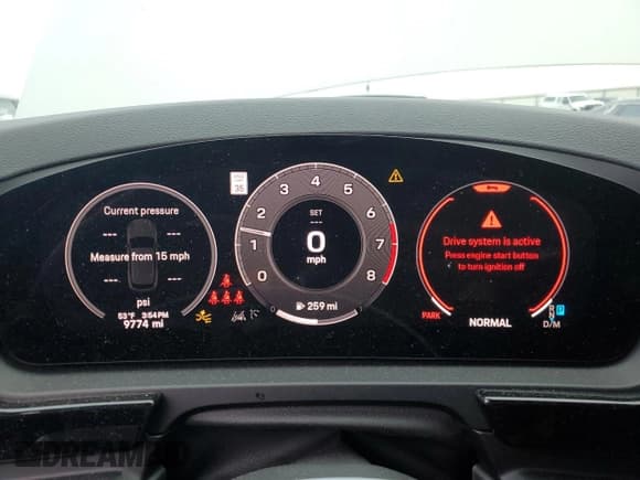 ✅ 2024 Porsche Cayenne • VIN: WP1AA2AY6RDA01935 • Lot: 86174674. Listed on Copart with 9,774 mi. Free auction sales archive from the USA and detailed vehicle history report at DreamBid. Image 9.