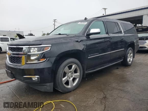 ✅ 2015 Chevrolet Suburban LT • VIN: 1GNSKJKC6FR234705 • Lot: 72062034. Wystawiony na Copart z przebiegiem 178 608 mil. Bezpłatny archiwum sprzedaży aukcyjnych z USA i szczegółowy raport historii pojazdu na DreamBid. Zdjęcie 1.