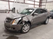 ✅ 2012 Cadillac SRX Luxury Collection • VIN: 3GYFNDE31CS601642 • Lot: 42311812. Wystawiony na IAAI z przebiegiem 83 068 mil. Bezpłatny archiwum sprzedaży aukcyjnych z USA i szczegółowy raport historii pojazdu na DreamBid. Zdjęcie 2.