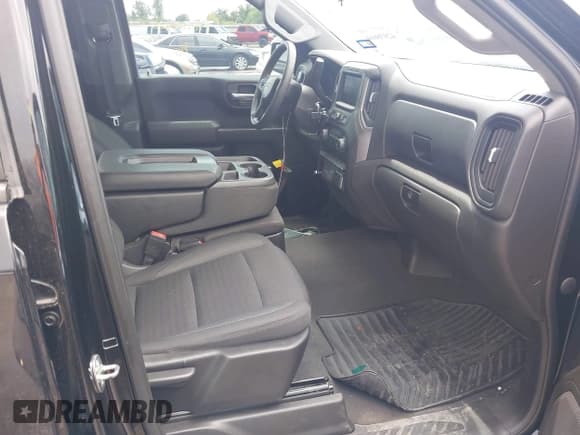 ✅ 2023 Chevrolet Silverado 1500 Custom • VIN: 3GCPABEK6PG212991 • Lot: 42938666. Wystawiony na IAAI z przebiegiem 68 960 mil. Bezpłatny archiwum sprzedaży aukcyjnych z USA i szczegółowy raport historii pojazdu na DreamBid. Zdjęcie 5.