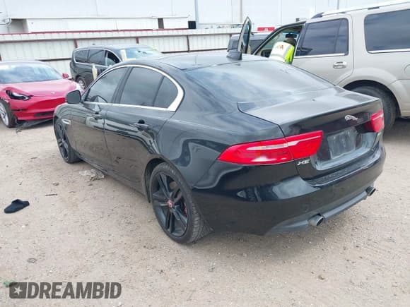 ✅ 2017 Jaguar XE 35t Prestige • VIN: SAJAE4BV2HCP12589 • Lot: 41965384. Listed on IAAI with 98,865 mi. Free auction sales archive from the USA and detailed vehicle history report at DreamBid. Image 3.