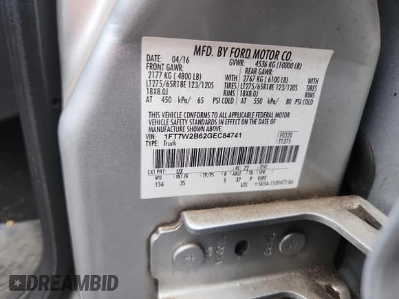 ✅ 2016 Ford F-250 XL • VIN: 1FT7W2B62GEC84741 • Lot: 92068815. Wystawiony na Copart z przebiegiem 154 495 mil. Bezpłatny archiwum sprzedaży aukcyjnych z USA i szczegółowy raport historii pojazdu na DreamBid. Zdjęcie 12.