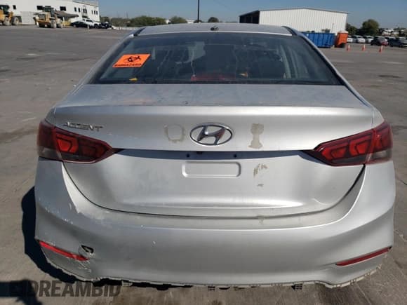 ✅ 2019 Hyundai Accent SE • VIN: 3KPC24A36KE068014 • Лот: 76841254. Опубликован ранее на Copart с пробегом Не указан. Бесплатный доступ к архиву аукционных продаж из США и подробный отчёт об истории автомобиля на DreamBid. Изображение 6.