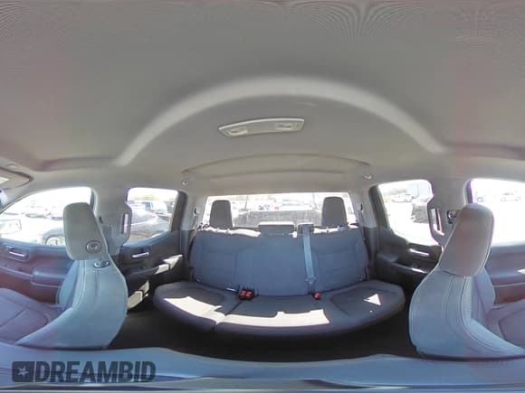 ✅ 2020 Chevrolet Silverado 1500 Custom • VIN: 1GCRWBEF1LZ102082 • Lot: 73054144. Wystawiony na Copart z przebiegiem 63 443 mil. Bezpłatny archiwum sprzedaży aukcyjnych z USA i szczegółowy raport historii pojazdu na DreamBid. Zdjęcie 12.