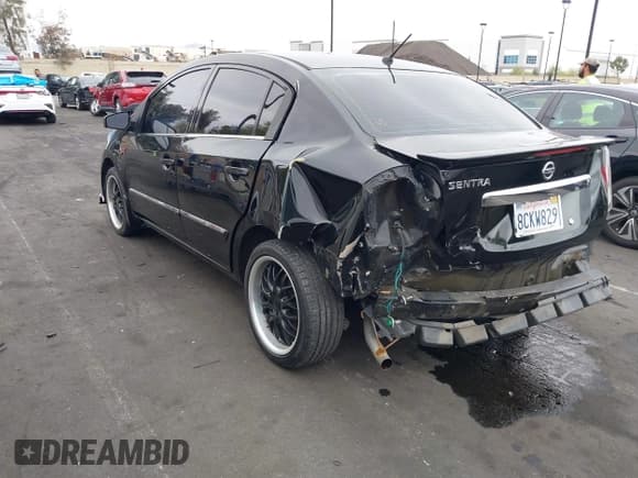 ✅ 2012 Nissan Sentra SR • VIN: 3N1AB6AP9CL762217 • Лот: 42207671. Опубликован ранее на IAAI с пробегом 105 641 миль. Бесплатный доступ к архиву аукционных продаж из США и подробный отчёт об истории автомобиля на DreamBid. Изображение 3.