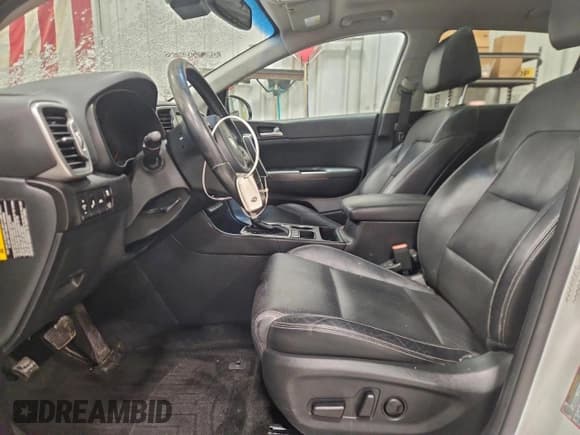 ✅ 2017 Kia Sportage EX • VIN: KNDPNCAC4H7125273 • Lot: 95869935. Wystawiony na Copart z przebiegiem 84 712 mil. Bezpłatny archiwum sprzedaży aukcyjnych z USA i szczegółowy raport historii pojazdu na DreamBid. Zdjęcie 7.