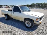✅ 1990 Toyota Pickup • VIN: JT4RN81R8L5050575 • Lot: 80267835. Wystawiony na Copart z przebiegiem Nie podano. Bezpłatny archiwum sprzedaży aukcyjnych z USA i szczegółowy raport historii pojazdu na DreamBid. Zdjęcie 4.