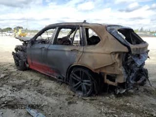 ✅ 2018 BMW X5 M • VIN: 5YMKT6C50J0Y84198 • Lot: 78484863. Wystawiony na Copart z przebiegiem Nie podano. Bezpłatny archiwum sprzedaży aukcyjnych z USA i szczegółowy raport historii pojazdu na DreamBid. Zdjęcie 2.