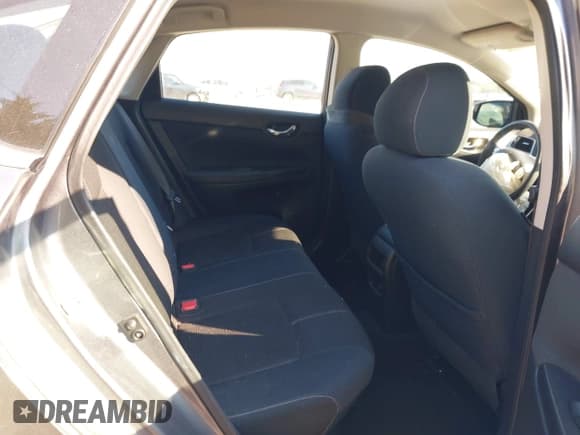 ✅ 2017 Nissan Sentra SL • VIN: 3N1AB7AP6HY410714 • Lot: 43470046. Listed on IAAI with 67,972 mi. Free auction sales archive from the USA and detailed vehicle history report at DreamBid. Image 8.