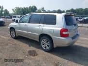 ✅ 2007 Toyota Highlander w/3rd Row • VIN: JTEEW21A870048021 • Лот: 42743453. Опубликован ранее на IAAI с пробегом 171 502 миль. Бесплатный доступ к архиву аукционных продаж из США и подробный отчёт об истории автомобиля на DreamBid. Изображение 3.