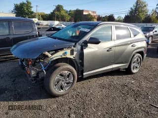 ✅ 2025 Hyundai Tucson Blue • VIN: KM8JBDD1XSU268697 • Lot: 81555115. Wystawiony na Copart z przebiegiem 9 189 mil. Bezpłatny archiwum sprzedaży aukcyjnych z USA i szczegółowy raport historii pojazdu na DreamBid. Zdjęcie 1.