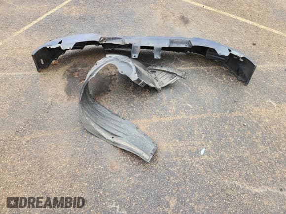 ✅ 2008 Honda Element SC • VIN: 5J6YH189X8L017462 • Lot: 82724505. Wystawiony na Copart z przebiegiem 128 047 mil. Bezpłatny archiwum sprzedaży aukcyjnych z USA i szczegółowy raport historii pojazdu na DreamBid. Zdjęcie 12.