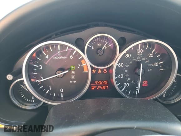 ✅ 2014 Mazda MX-5 Miata Grand Touring • VIN: JM1NC2PF6E0236145 • Лот: 48206175. Опубликован ранее на Copart с пробегом 44 640 миль. Бесплатный доступ к архиву аукционных продаж из США и подробный отчёт об истории автомобиля на DreamBid. Изображение 9.