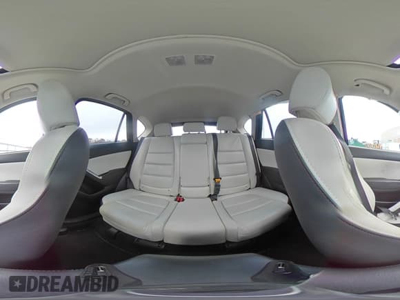 ✅ 2016 Mazda CX-5 Grand Touring • VIN: JM3KE4DY7G0859184 • Lot: 92858065. Wystawiony na Copart z przebiegiem 45 518 mil. Bezpłatny archiwum sprzedaży aukcyjnych z USA i szczegółowy raport historii pojazdu na DreamBid. Zdjęcie 15.