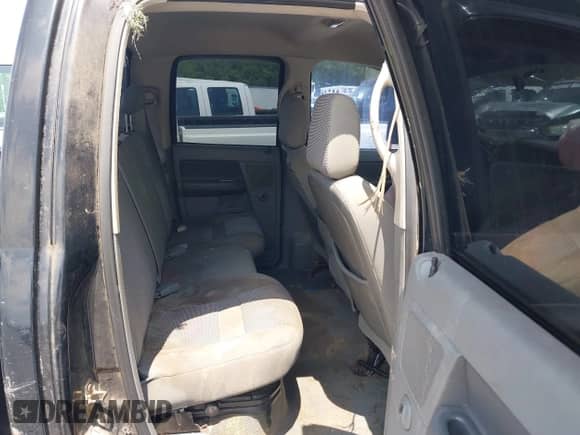 ✅ 2006 Dodge 3500 SLT • VIN: 3D7LX38C56G151368 • Lot: 42590404. Wystawiony na IAAI z przebiegiem Nie podano. Bezpłatny archiwum sprzedaży aukcyjnych z USA i szczegółowy raport historii pojazdu na DreamBid. Zdjęcie 8.