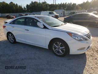 ✅ 2013 Hyundai Sonata SE • VIN: 5NPEC4AC3DH653959 • Lot: 76070894. Listed on Copart with 73,203 mi. Free auction sales archive from the USA and detailed vehicle history report at DreamBid. Image 4.