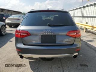 ✅ 2016 Audi allroad A4 Premium Plus • VIN: WA1UFAFL8GA004416 • Лот: 63045464. Опубликован ранее на Copart с пробегом 82 731 миль. Бесплатный доступ к архиву аукционных продаж из США и подробный отчёт об истории автомобиля на DreamBid. Изображение 6.