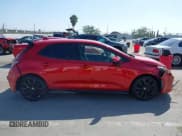 ✅ 2021 Toyota Corolla Nightshade • VIN: JTND4MBE4M3112533 • Lot: 43333980. Wystawiony na IAAI z przebiegiem 36 706 mil. Bezpłatny archiwum sprzedaży aukcyjnych z USA i szczegółowy raport historii pojazdu na DreamBid. Zdjęcie 13.