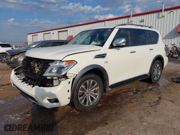 ✅ 2018 Nissan Armada SL • VIN: JN8AY2NC6J9557167 • Lot: 43467597. Wystawiony na IAAI z przebiegiem 120 783 mil. Bezpłatny archiwum sprzedaży aukcyjnych z USA i szczegółowy raport historii pojazdu na DreamBid. Zdjęcie 17.