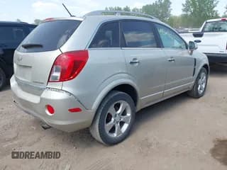 ✅ 2014 Chevrolet Captiva Sport LTZ • VIN: 3GNAL4EK3ES675538 • Lot: 42246262. Wystawiony na IAAI z przebiegiem 99 026 mil. Bezpłatny archiwum sprzedaży aukcyjnych z USA i szczegółowy raport historii pojazdu na DreamBid. Zdjęcie 4.