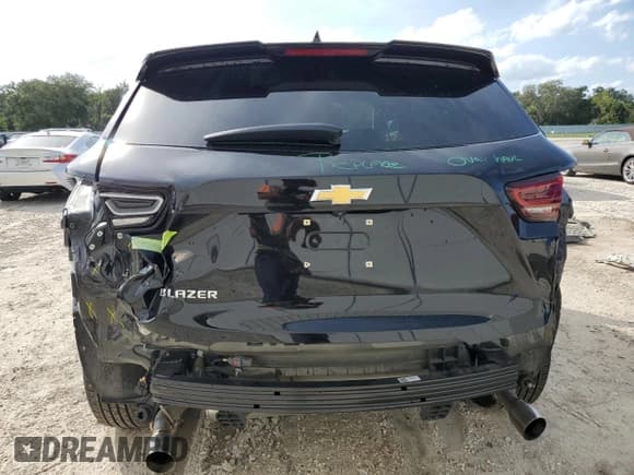 ✅ 2023 Chevrolet Blazer LT • VIN: 3GNKBDR43PS107084 • Lot: 72266194. Listed on Copart with 14,868 mi. Free auction sales archive from the USA and detailed vehicle history report at DreamBid. Image 6.