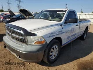 ✅ 2010 Dodge 1500 ST • VIN: 3D7JB1EK1AG107124 • Lot: 81799945. Wystawiony na Copart z przebiegiem 185 187 mil. Bezpłatny archiwum sprzedaży aukcyjnych z USA i szczegółowy raport historii pojazdu na DreamBid. Zdjęcie 1.