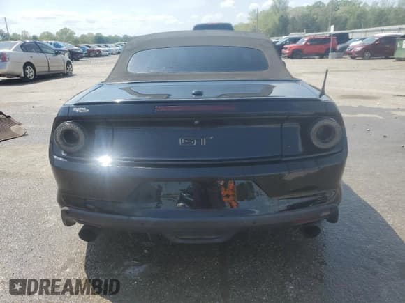 ✅ 2015 Ford Mustang GT Premium • VIN: 1FATP8FF4F5324573 • Lot: 50920815. Wystawiony na Copart z przebiegiem 82 187 mil. Bezpłatny archiwum sprzedaży aukcyjnych z USA i szczegółowy raport historii pojazdu na DreamBid. Zdjęcie 6.