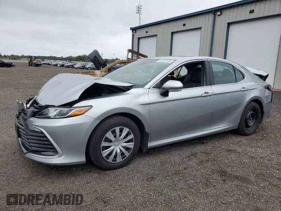 2023 Toyota Camry Hybrid LE with VIN 4T1C31AK1PU606741, listed as a Copart auction lot 67501805 with 37,083 mi miles and Salvage title. Bid and sale history available at DreamBid. Image 1.