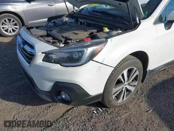 ✅ 2018 Subaru Outback Limited • VIN: 4S4BSENC6J3388639 • Lot: 43637309. Listed on IAAI with 83,471 mi. Free auction sales archive from the USA and detailed vehicle history report at DreamBid. Image 6.