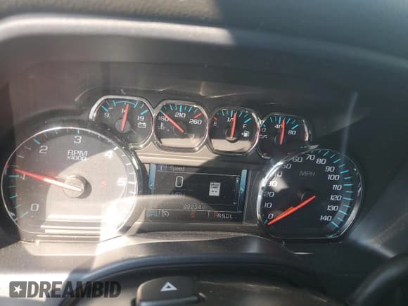 ✅ 2018 GMC Sierra 1500 SLT • VIN: 3GTU2NEC0JG224684 • Лот: 80683925. Опубликован ранее на Copart с пробегом 92 234 миль. Бесплатный доступ к архиву аукционных продаж из США и подробный отчёт об истории автомобиля на DreamBid. Изображение 9.