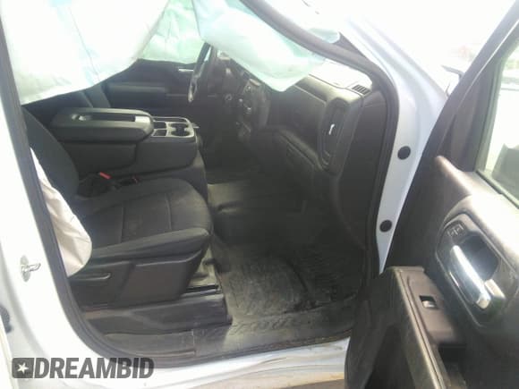 ✅ 2022 Chevrolet Silverado 2500HD Work Truck • VIN: 1GC2YLE73NF218219 • Lot: 41660179. Wystawiony na IAAI z przebiegiem 132 538 mil. Bezpłatny archiwum sprzedaży aukcyjnych z USA i szczegółowy raport historii pojazdu na DreamBid. Zdjęcie 5.