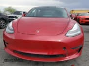 ✅ 2018 Tesla Model 3 Long Range Battery • VIN: 5YJ3E1EB0JF084967 • Lot: 58422565. Wystawiony na Copart z przebiegiem Nie podano. Bezpłatny archiwum sprzedaży aukcyjnych z USA i szczegółowy raport historii pojazdu na DreamBid. Zdjęcie 5.
