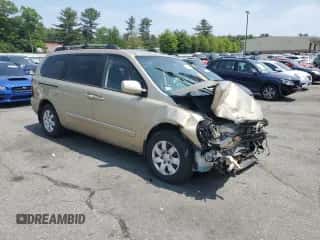 2008 Hyundai Entourage GLS z VIN KNDMC233186049582, wystawiony jako Copart lot #59304395 z przebiegiem Nie podano mil oraz Szkoda całkowita • Salvage title. Historia ofert i sprzedaży dostępna na DreamBid. Obrazek 4.