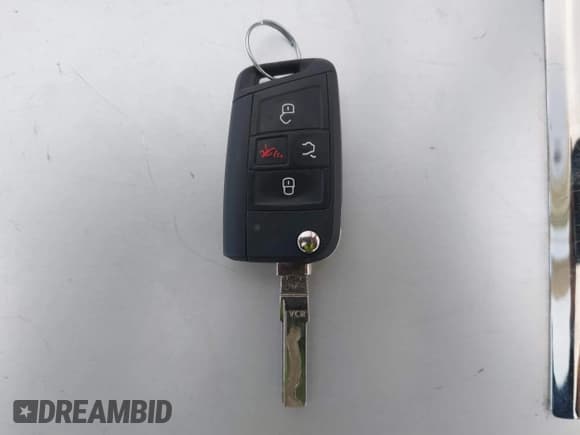 ✅ 2019 Volkswagen Tiguan S • VIN: 3VV1B7AX9KM186397 • Лот: 41479874. Опубликован ранее на IAAI с пробегом 31 044 миль. Бесплатный доступ к архиву аукционных продаж из США и подробный отчёт об истории автомобиля на DreamBid. Изображение 11.