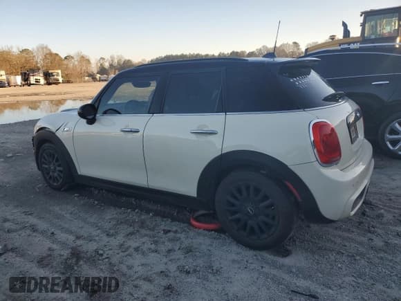 ✅ 2017 MINI Hardtop 4 Door Cooper S • VIN: WMWXU3C50H2D31690 • Lot: 86599104. Listed on Copart with 165,369 mi. Free auction sales archive from the USA and detailed vehicle history report at DreamBid. Image 2.