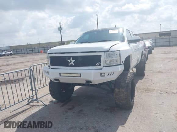 ✅ 2013 Chevrolet Silverado 1500 LTZ • VIN: 3GCUKTE29DG143201 • Lot: 42438667. Wystawiony na IAAI z przebiegiem 152 535 mil. Bezpłatny archiwum sprzedaży aukcyjnych z USA i szczegółowy raport historii pojazdu na DreamBid. Zdjęcie 6.