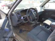 ✅ 2001 Nissan Frontier XE • VIN: 1N6DD26SX1C333734 • Lot: 42376797. Listed on IAAI with 148,577 mi. Free auction sales archive from the USA and detailed vehicle history report at DreamBid. Image 8.