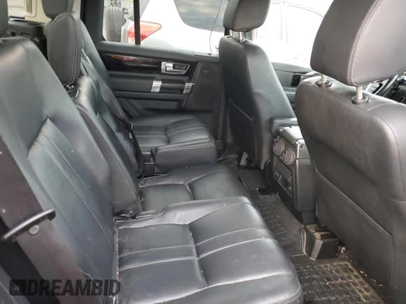 ✅ 2015 Land Rover LR4 HSE • VIN: SALAG2V65FA765631 • Lot: 86020194. Listed on Copart with 85,283 mi. Free auction sales archive from the USA and detailed vehicle history report at DreamBid. Image 11.