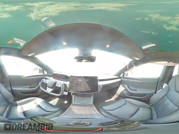 ✅ 2022 Tesla Model S • VIN: 5YJSA1E55NF476513 • Лот: 63302215. Опубликован ранее на Copart с пробегом Не указан. Бесплатный доступ к архиву аукционных продаж из США и подробный отчёт об истории автомобиля на DreamBid. Изображение 14.